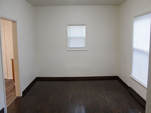 4th image of 729 Pearl St