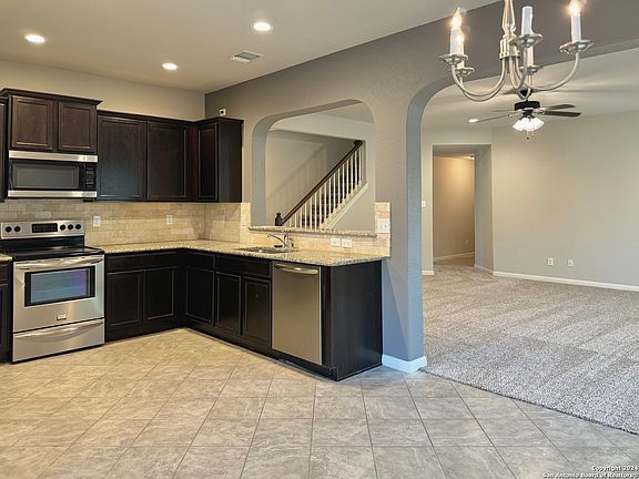 5th image of 2249 Olive Hill Dr