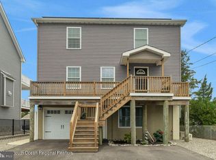 817 Sandpiper Dr, Lanoka Harbor, NJ 08734