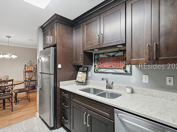 5th image of 50 Pebble Beach Cv Unit A112