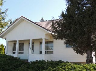 300 S Sumner St, Palouse, WA 99161