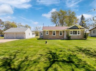 691 Ransom Rd, Lancaster, NY 14086