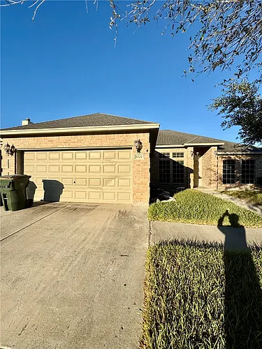 5722 Loire Blvd Photo 1