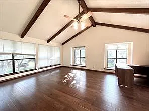 10903 Leafwood Ln — Photo 2