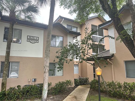 2nd image of 9877 Westview Dr APT 624