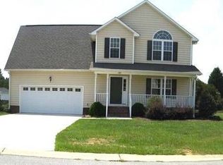 180 Golden Oats Dr, Angier, NC 27501