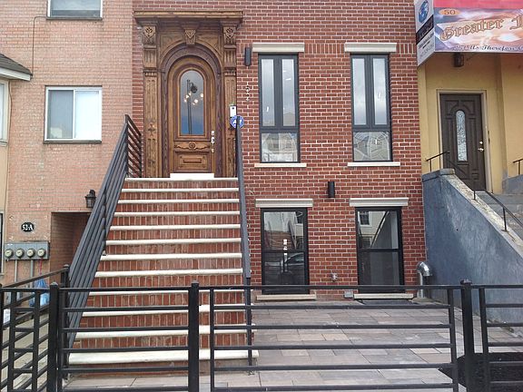 3rd image of 52 V Vernon Ave