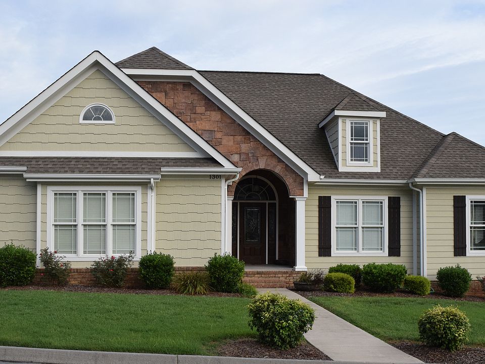 1st image of 1301 Knights Bridge Cir