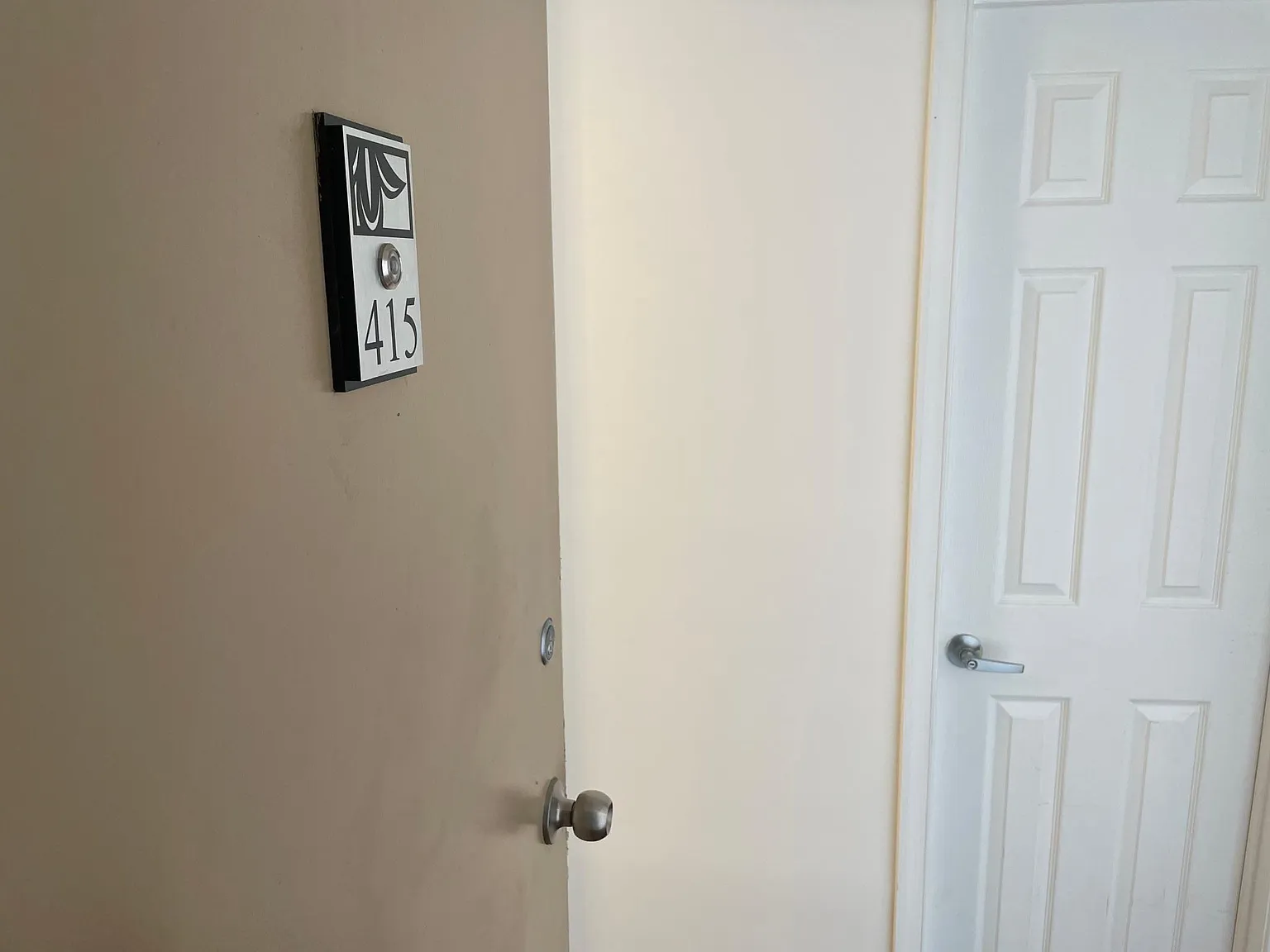 5601 Parker House Ter APT 415 photo 1