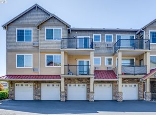 645 NW Falling Waters Ln UNIT 401, Portland, OR 97229
