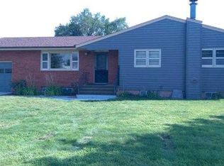 1925 Davis Ave, Gering, NE 69341