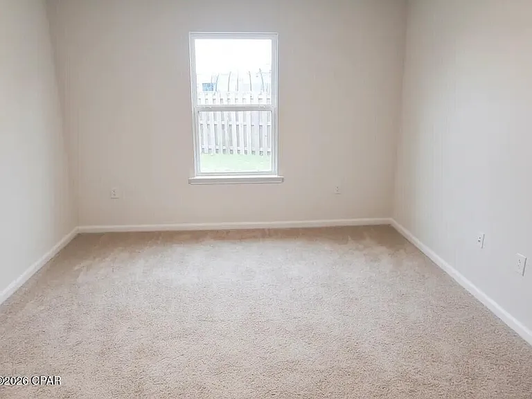 3904 Silver Spur Rd — Photo 12
