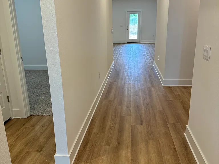 124 Gray Owl Dr — Photo 2