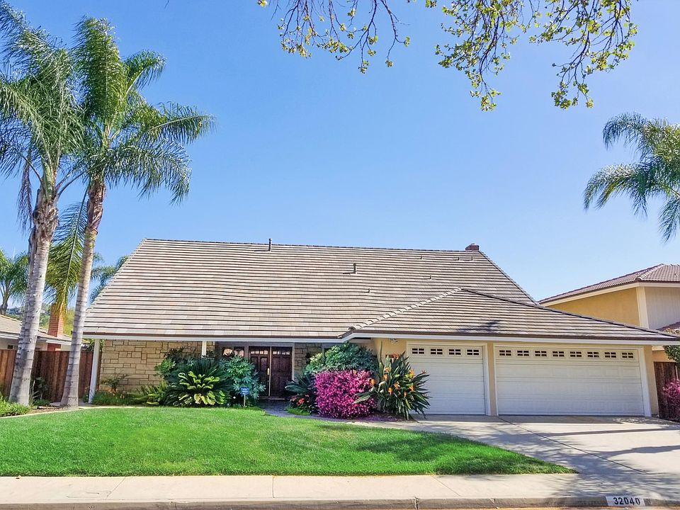 1st image of 32040 Royceton Ct