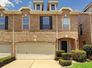 5726 Beverly Hills Walk, Houston, TX 77057