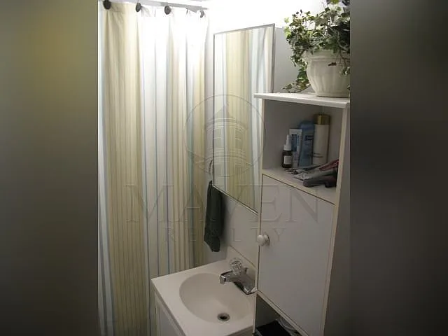 44 Cedar St #1 — Photo 3