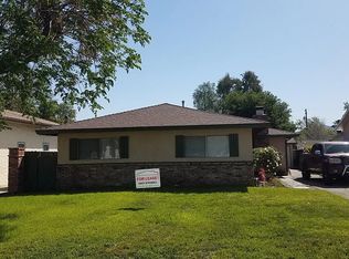 25136 De Wolfe Rd, Santa Clarita, CA 91321