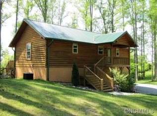 216 Dreamworks Ct, Hendersonville, NC 28792