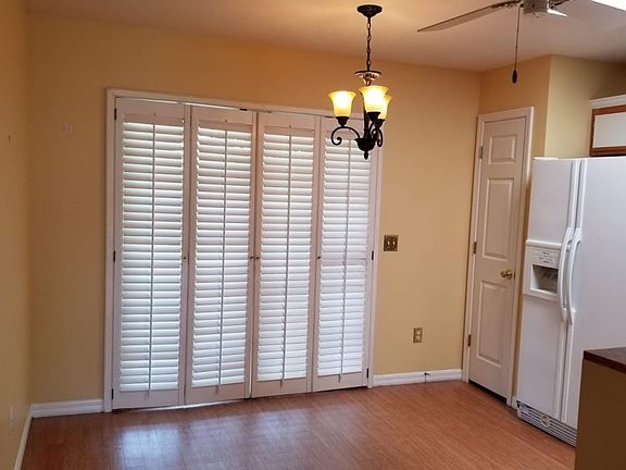 3rd image of 131 SE Ibis Way
