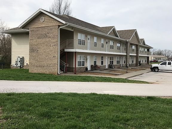 2nd image of 207 S Oak Cliff Ave APT 6