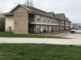 207 S Oak Cliff Ave APT 6, Strafford, MO 65757