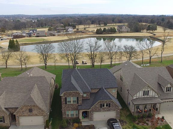 5th image of 1715 Foxland Blvd