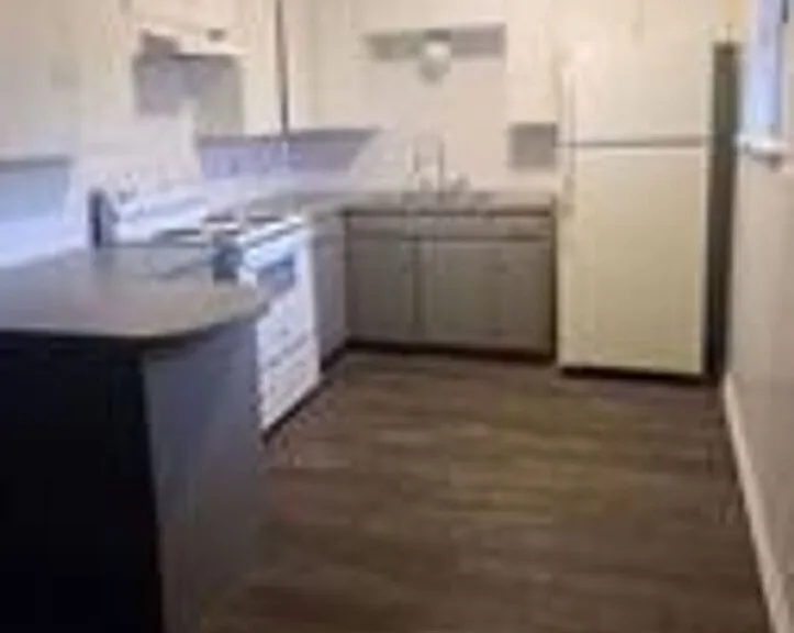 901 S Harley Dr #C — Photo 2