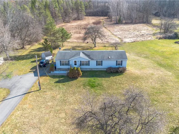 3749 State Route 96, Shortsville, NY 14548