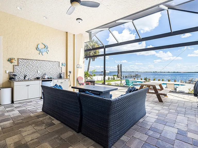 4470 Northshore Dr — Photo 34