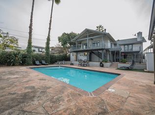 444 Avalon Dr, Vista, CA 92084