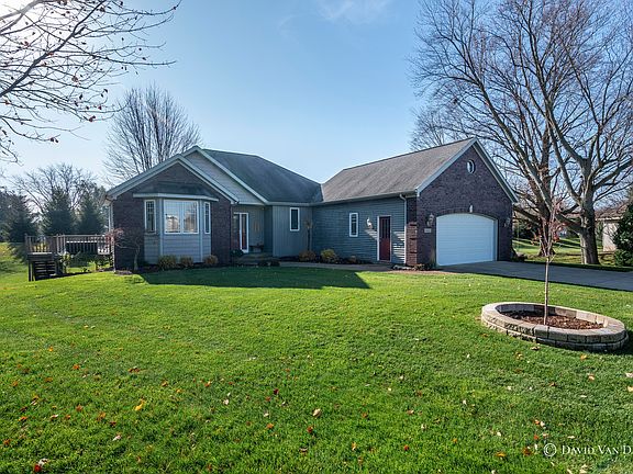 2nd image of 4426 Hidden Lake Ct