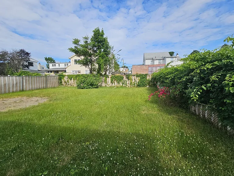 15 Dell Glen Ave #2 — Photo 13