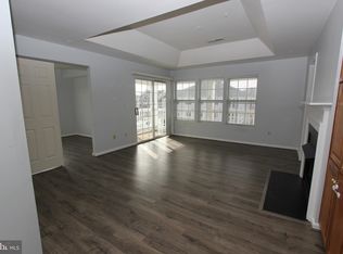 8091 Lacy Dr, Manassas, VA
