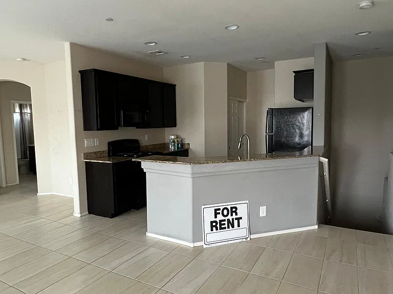 6488 Clara Bow Ave #101 — Photo 2