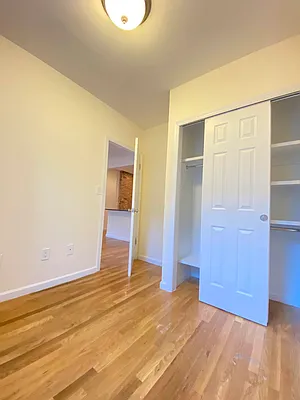 Rented by Bond New York | media 6