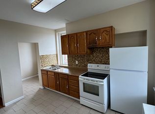 207 Shiloh St #2, Pittsburgh, PA 15211