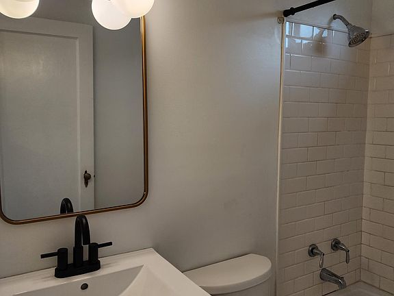 5th image of 4706 Brookside Dr