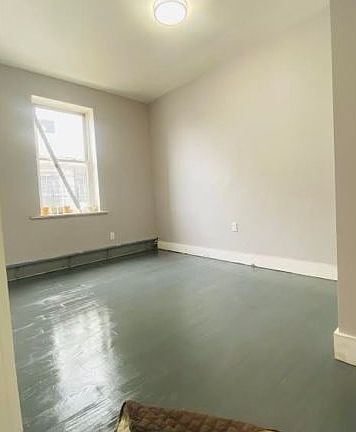 4th image of 119-04 95th Ave