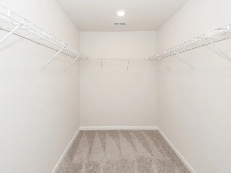 429 Eva St — Photo 35