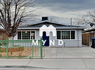 881 Hart Ave, Las Vegas, NV 89106