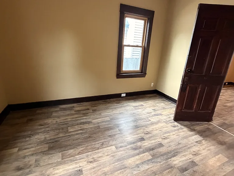 3802 Poe Avenue - Downstairs — Photo 10