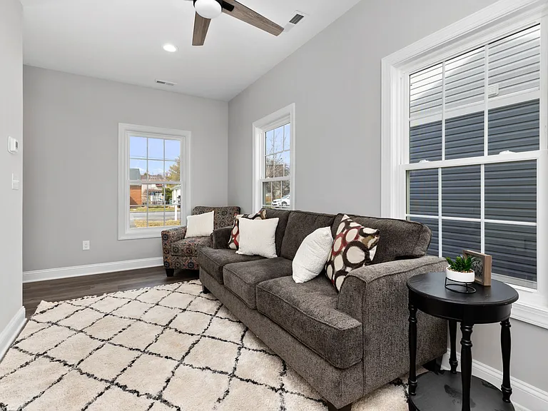 400 Cedar Ave #400 — Photo 13