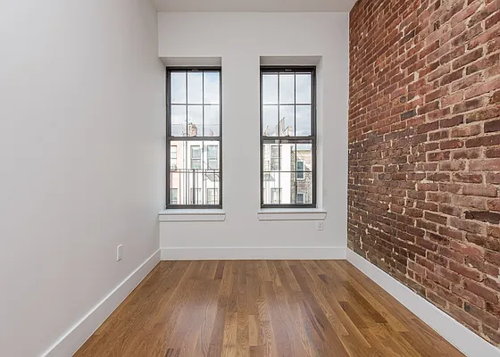 Rented by Nooklyn NYC LLC | media 38