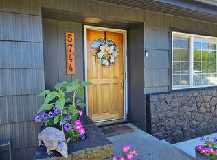 5744 Schiesel Ave, Klamath Falls, OR 97603