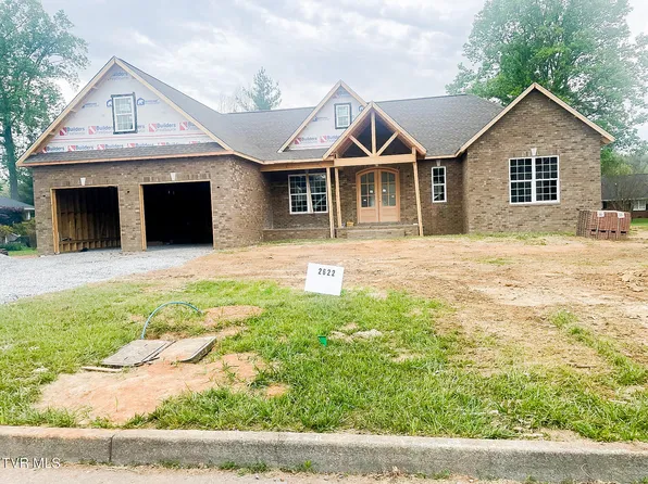 2622 Halifax Dr, Kingsport, TN 37660