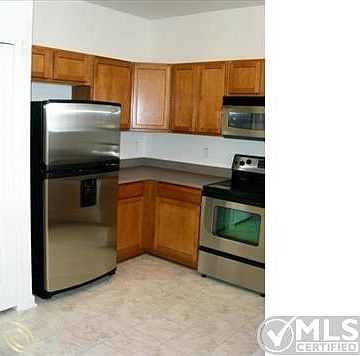 Stainless Kitchen Appliances