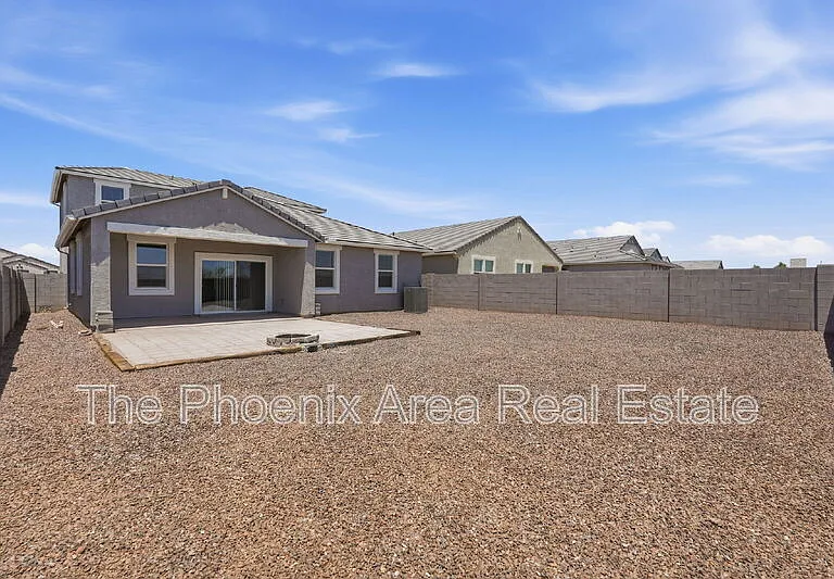 2761 W Seaver Ave — Photo 35