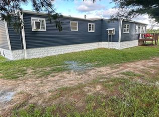10530 North St, Utica, OH 43080