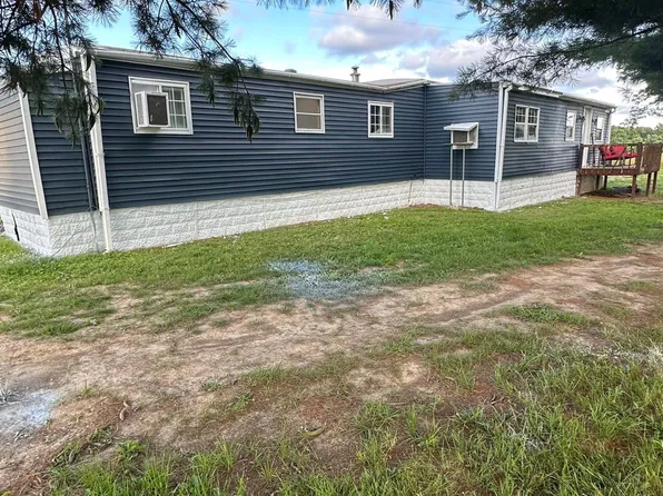 10530 North St, Utica, OH 43080