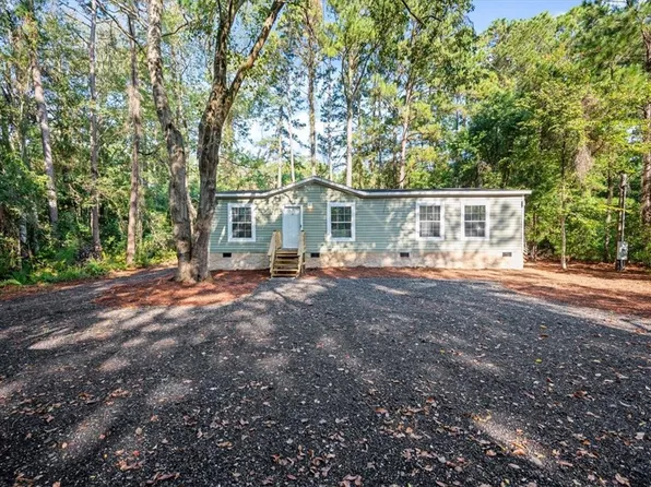 1101 Florida St, Darien, GA 31305